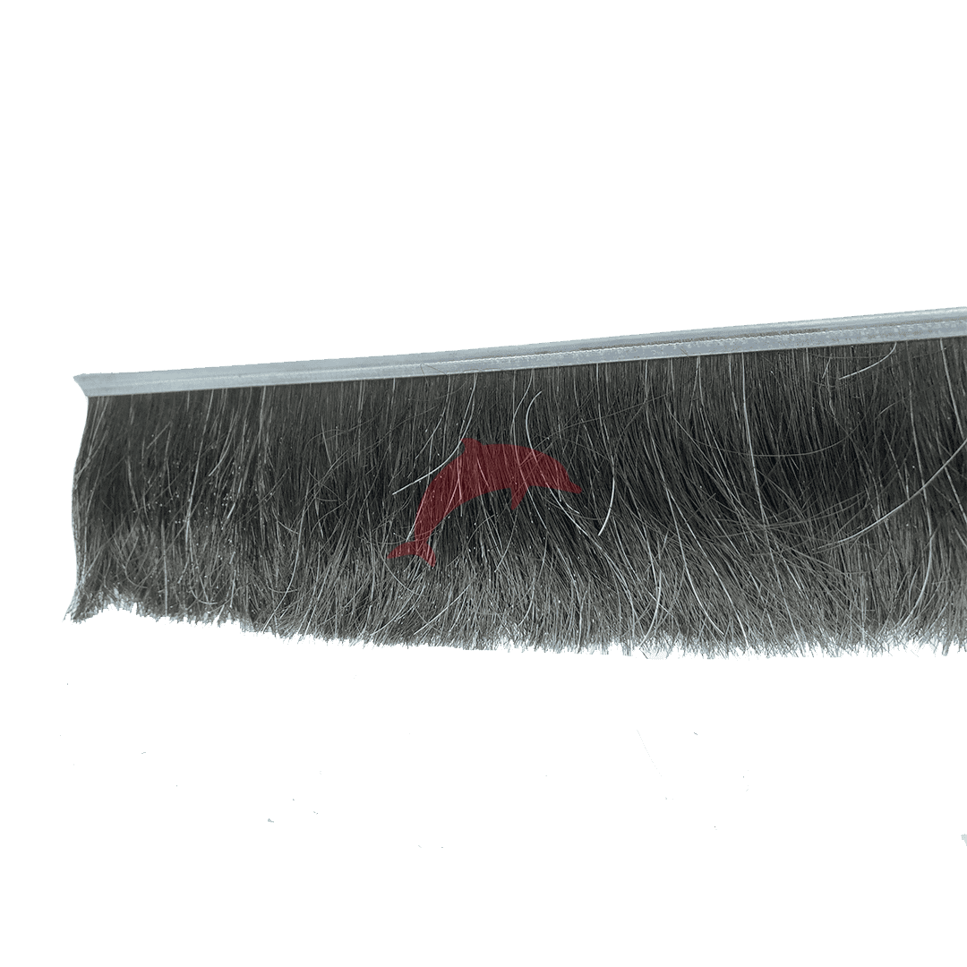 ESCOVA FITA CRINA ANIMAL 06X70X1000 MM COM CALHA SEM ABA - Imagem 2